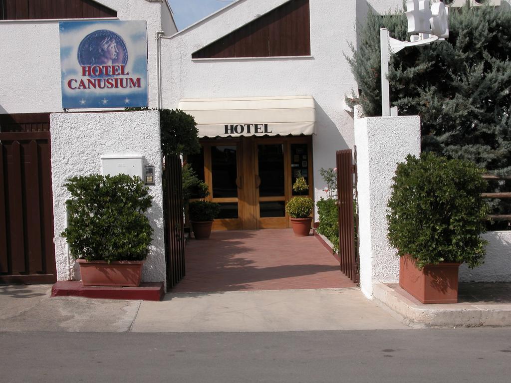 Hotel Canusium كانوسا دي بوليا المظهر الخارجي الصورة